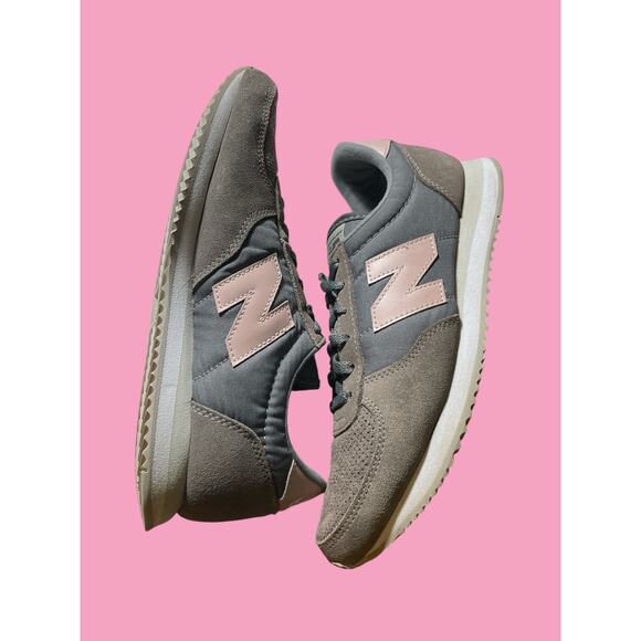 New Balance Sneakers Women’s Size: 6  Gray Pink Suede Running Shoes - Picture 5 of 12